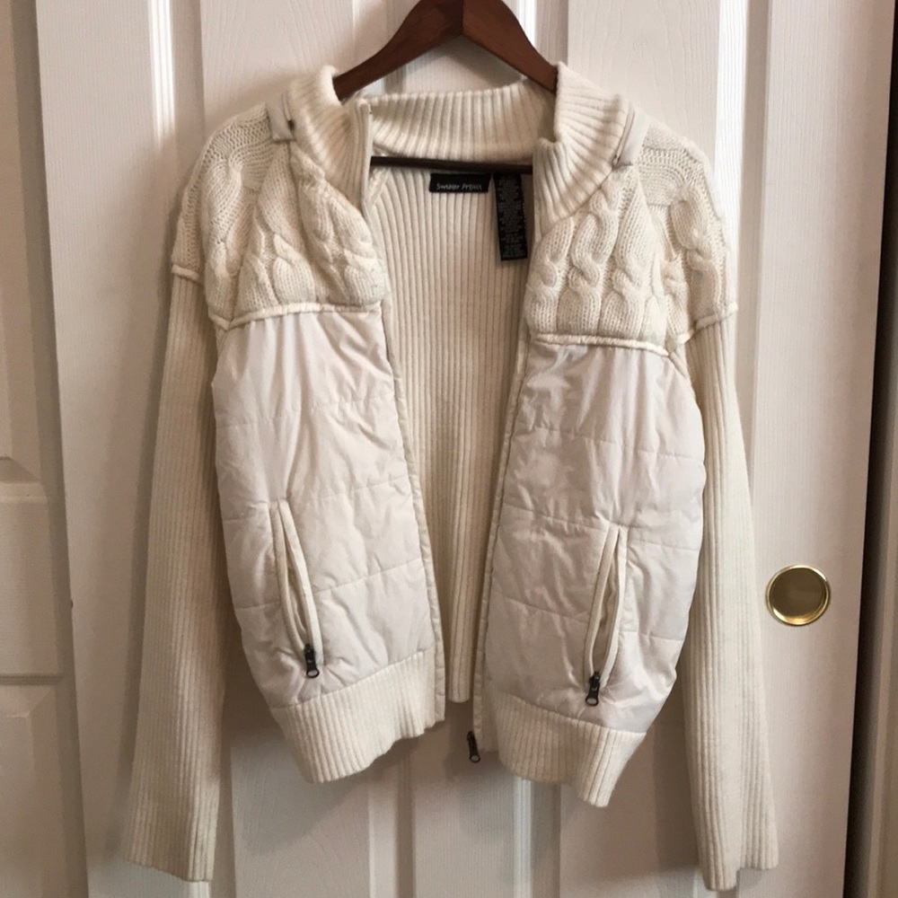 Women’s lightweight knit jacket